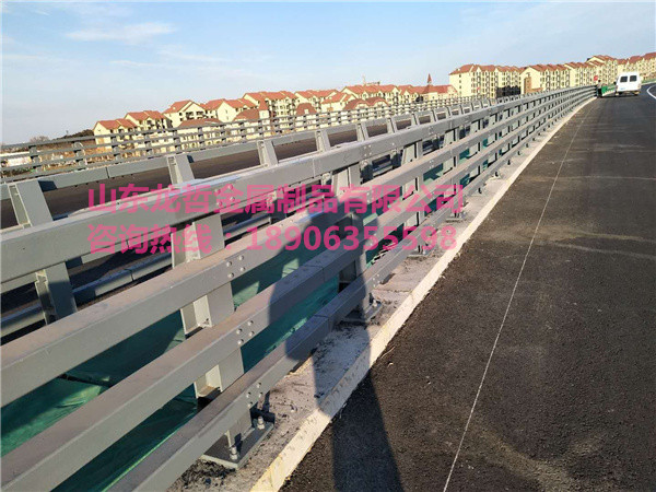 橋梁防撞護欄，防撞欄桿